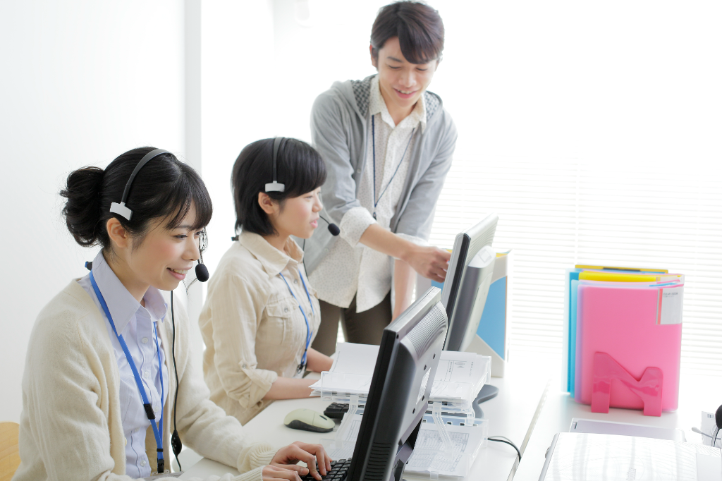 〈座ってお仕事！主婦さん歓迎♪〉土日祝お休み♪フルタイムなのでし...