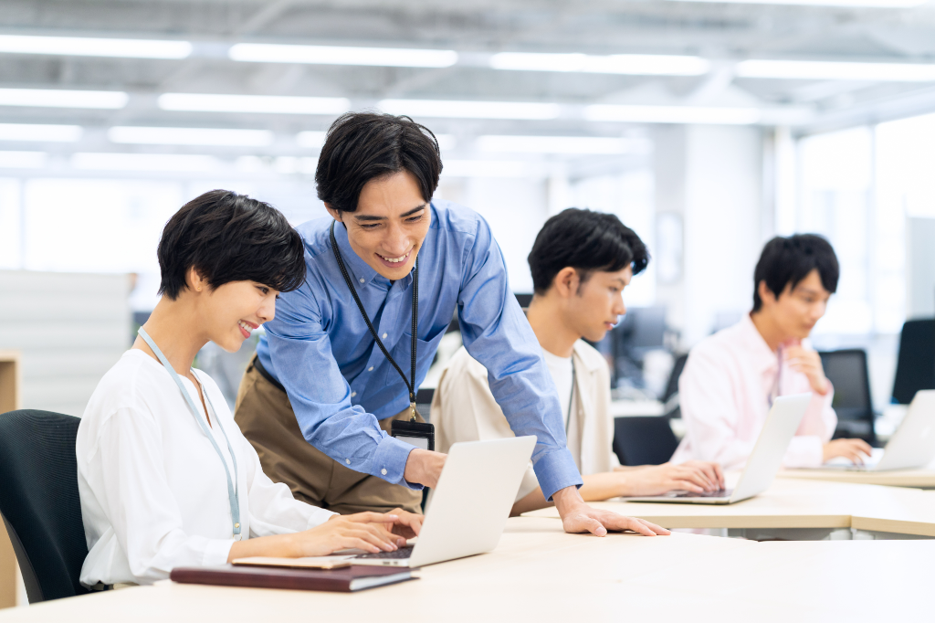 〈座ってお仕事！主婦さん歓迎♪〉＼高採用率！／
＼面接最短15分...